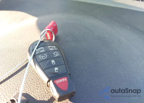 2013 Dodge Grand Caravan Sxt z USA, uszkodzony, nr VIN 2C4RDGCG4DR610878